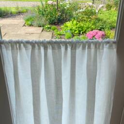 Pure Irish Linen Cafe Curtain Panel White Pre Shrunk Baird Mcnutt Linen, Handmade in Scotland - thumbnail 2