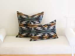 Wyeth Trail Oxford Wool Pillow Cover, Southwestern Cover - Made To Order - thumbnail 1