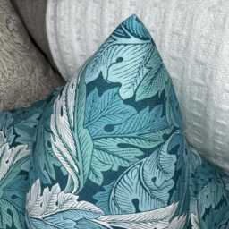 Clarke & Handmade Cushion Cover, Acanthus Leaf Teal Cushion Cover, Decorative Pillow Double Sided - thumbnail 3
