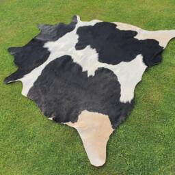 Brazilian Cowhide Area Rug Black & White, Natural Cow Skin Abstract Panda Print, Rugs For Living Room, Bedroom Aesthetic Upholstery - thumbnail 3
