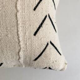 White Mud Cloth Pillow Cover, Tribal Lumbar - thumbnail 3