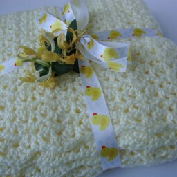 Hand-Crocheted Creamy White Baby Blanket Soft Acrylic Crib Blanket - thumbnail 2
