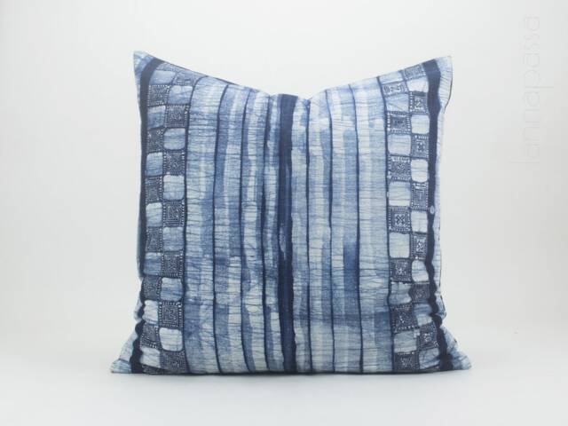 Vintage Hmong Batik Pillow Cover Handspun Indigo, Ethnic Decor - 20x20 - image 1