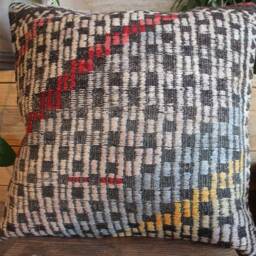 50cm - 20Inch Vintage Kilim Cushion Cover Handwoven - Full Brocade Red & Yellow Accents - thumbnail 2