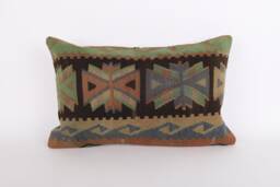 Handwoven Kilim Pillow Cover - 16x24 Vintage Turkish Wool, Boho Decor - thumbnail 1