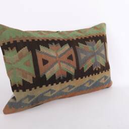 Handwoven Kilim Pillow Cover - 16x24 Vintage Turkish Wool, Boho Decor - thumbnail 3