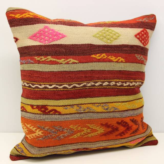 Handmade Turkish Kilim Pillow Cover, 20x20 Retro Home Decor - image 1