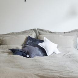 Two Oxford Style Pillowcases Of 100% Pure Very Soft Linen in Handmade, Pillowcase With Flanges - thumbnail 3