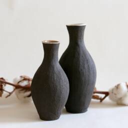 Handmade Black Ceramic Bud Vase - Small Vase Single Flower Japanese Style Pottery - thumbnail 3