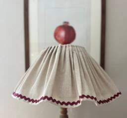 Linen & Cotton Loose Ruffle Lampshade With Scallop Trim