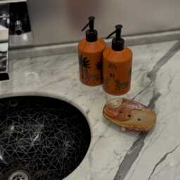 Handmade Ceramic Soap Dish, Minimal Pottery Dispenser , Bathroom Decor - thumbnail 3
