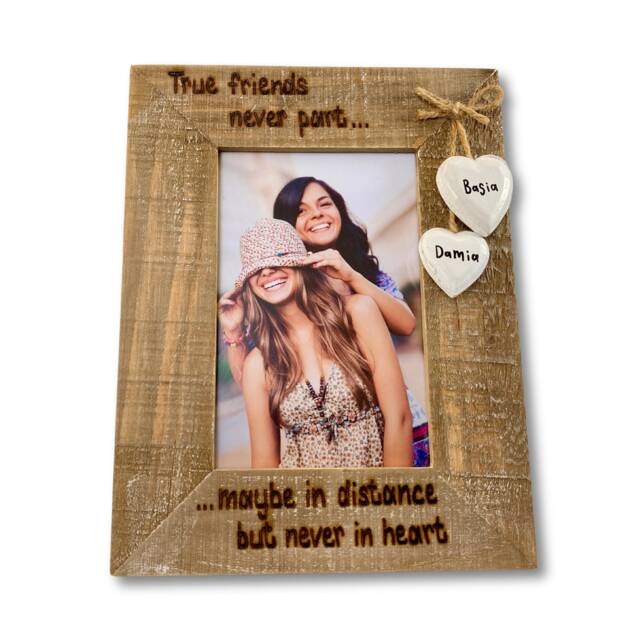 True Friends Never Apart, Maybe in Distance But Heart - Best Friend Personalised Gift Driftwood Style Picture Frame 6x4 - image 1