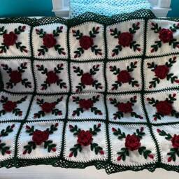 Burgundy Rose Crocheted Afghan Floral Throw Blanket - thumbnail 3