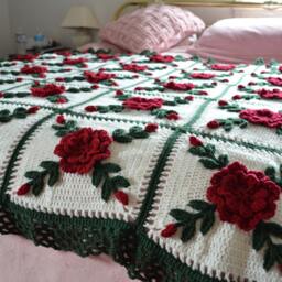 Burgundy Rose Crocheted Afghan Floral Throw Blanket - thumbnail 2