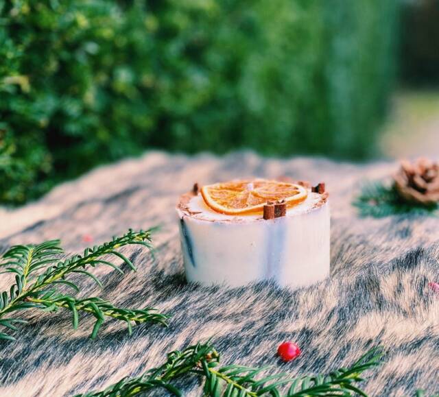 Large Soy Wax Candle, Fruity Scent Dried Flower Gift Idea For Her, Relaxation Gift, Decorative Candles, Meditation Candle - image 1