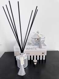Soy Candle, Premium Fragranced Soy Double Cotton Wick Candle & Flower Diffuser in Silver Geometric. Birthday Gift - thumbnail 1