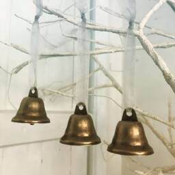 Vintage Christmas Bauble Bells, Gold Ringing Bells For Tree - thumbnail 3