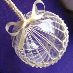 Christmas Ball Tatting Lace Ornament White-Off Ecru Cream Thread Tatted - thumbnail 3