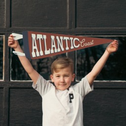 Atlantic Coast Felt Pennant - East Pride, Vintage Coastal Charm, Retro Nautical Wall Art, Classic Americana Gift For Beach Lovers - thumbnail 1