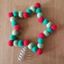 Felt Ball Star Christmas Tree Topper, Wool Decoration - thumbnail 1
