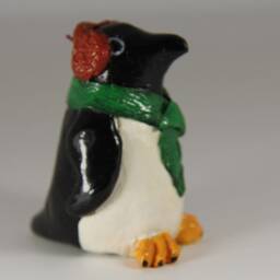 Ear Muff Penguin - thumbnail 2