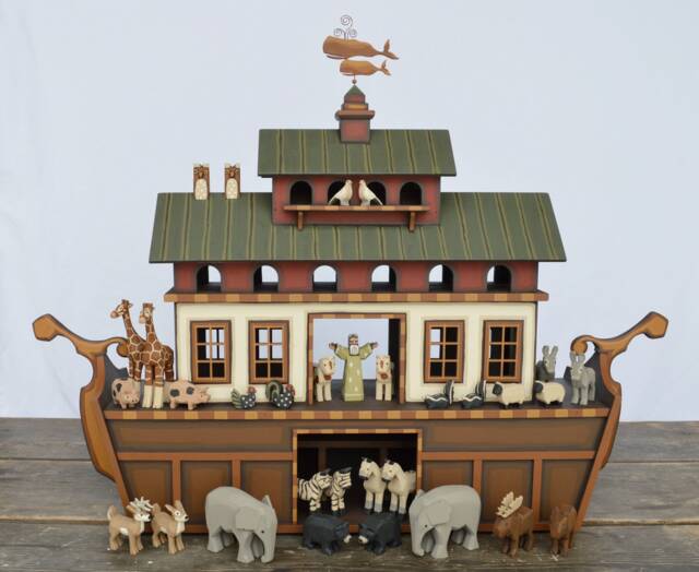 Traditional Wooden Noah's Ark, Hand Carved Wooden Animals - image 1
