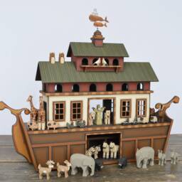 Traditional Wooden Noah's Ark, Hand Carved Wooden Animals - thumbnail 2