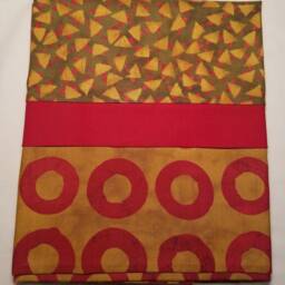 Green Background, Gold Triangles With Red Circle Trim Standard/Queen Pillowcase - thumbnail 2