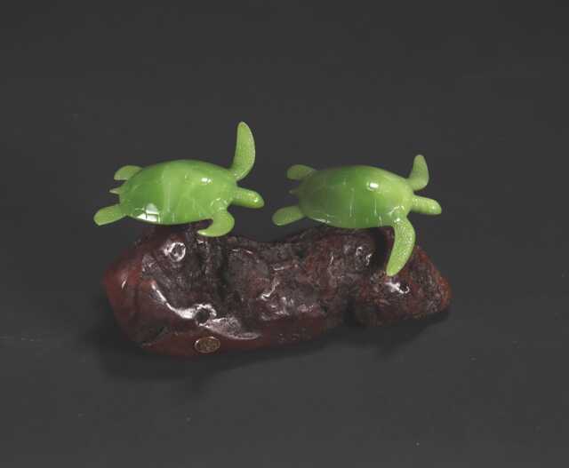 "Turtle Duo Sculpture By John Perry 7In Long ""Jade" - image 1