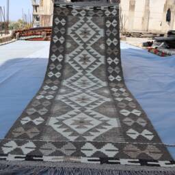 2x6 Ft Afghan Kilim Short Runner Rug, Turkmen Flatweave Handmade Wool Oriental Gray Natural Veg Rug Hallway - thumbnail 4