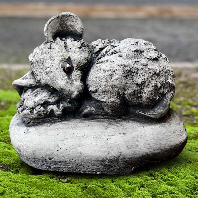 Stone Sleeping Mouse Concrete Figurine Garden Decor Sleeping Animal Statue Rodent Ornament Handcrafted Decoration Gift - image 1