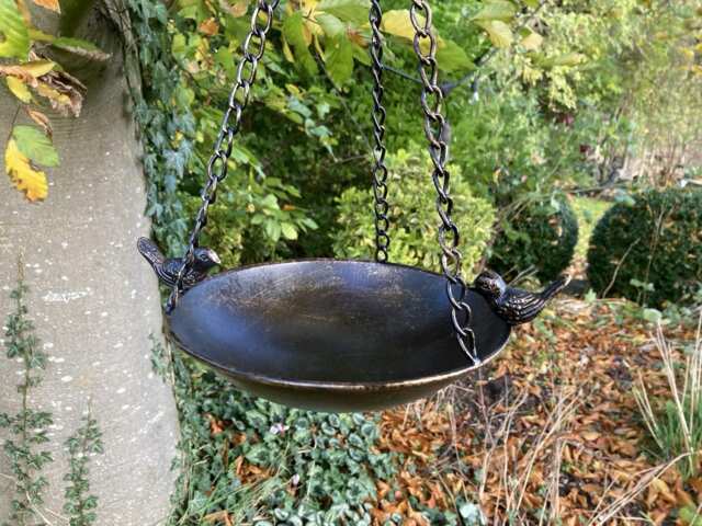 Metal Hanging Bird Bath Feeder Garden Ornament - image 1