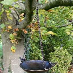 Metal Hanging Bird Bath Feeder Garden Ornament - thumbnail 3