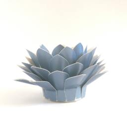 Paper Lotus Lantern -Metallic Blue - thumbnail 3