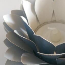 Paper Lotus Lantern -Metallic Blue - thumbnail 2