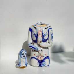 Ceramic Figure Vase - Removable Head & Gold Accents - thumbnail 2