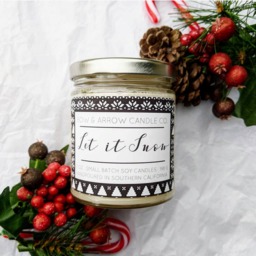 Peppermint Vanilla Scented 7 Oz Soy Candle - Winter Wax Gift Idea Christmas - thumbnail 2