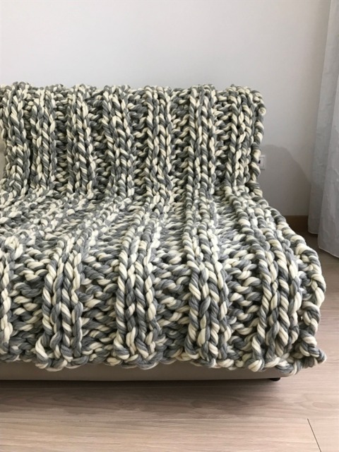 Big Knit Blanket Chunky Giant Throw Merino Wool Arm Knitting Gray Chunky - image 1