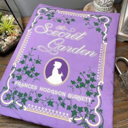 The Secret Garden Pillow Book - thumbnail 2