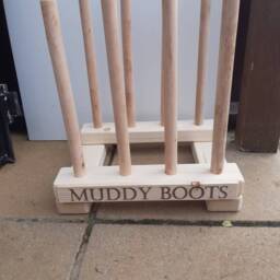 4 Pairs Waxed Personalised Engraved Wellington Boot Wooden Stand Storage Wellies Rack Welly Porch Furniture Shoes Organiser Entryway Holder - thumbnail 4