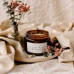 Fresh Mint & Rhubarb Luxury Amber Glass Candle. Soy Wax, Handmade, Vegan, Eco Friendly - thumbnail 2