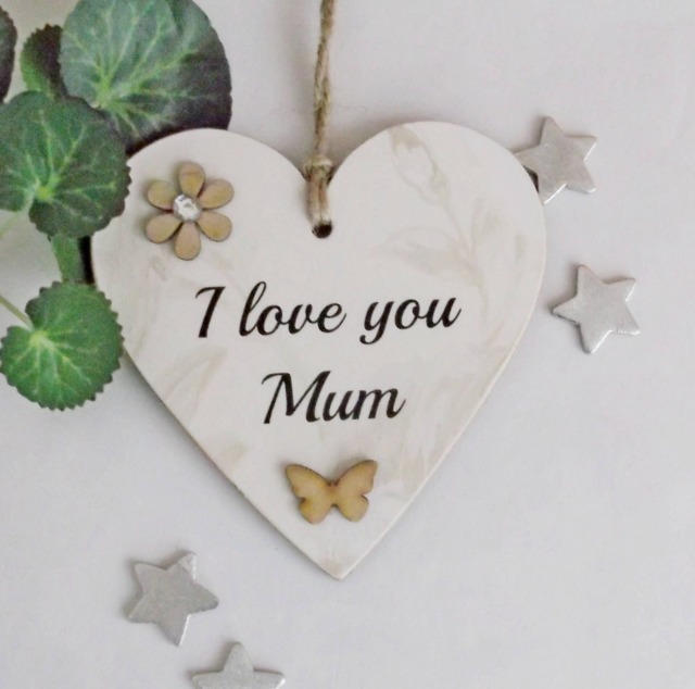 I Love My Mum Little Heart Wooden Plaque/Sign - image 1