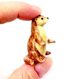 Miniature Ceramic Otter Standing Animal Little Brown Beige Yellow Figurine Tiny Statue Small Decoration Hand Painted Collectible Figure Deco - thumbnail 4