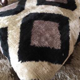 Handwoven Diamond Ikat Pillow Cover Ecru Black Beige Velvet Cushion - thumbnail 4