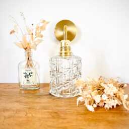 Vintage Wall Light Or Portable Lamp in Gilded Brass With Cut Glass Globe - French Elegance & Authenticity - thumbnail 2
