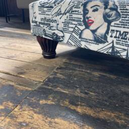 Marilyn Monroe Footstool Coffee Table Bench With Wooden Printed Fabric Handmade Footrest Pouffe - thumbnail 2