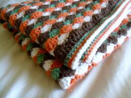 Shell Stripes Baby Afghan - Blanket Reversible