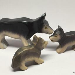 Toy Wolf Wooden Grey Colourful Mother Size 10, 5X 7, 0 X 3, 0 cm - Bxhxs Approx. 63, 5 Gr - thumbnail 4