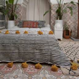 Wool Moroccan Blanket, Bedroom Blanket, Moroccan Pompom Throw Blanket, Bed Spread, Woven Blanket, Bed With Tassel - thumbnail 2