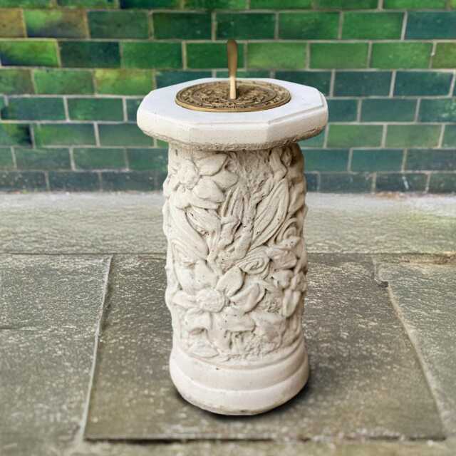 Outdoor Hourglass Sundial Sculpture Concrete Figurine Cement Timepiece Decoration Handmade Ornament Lover Gift Yard Art - image 1